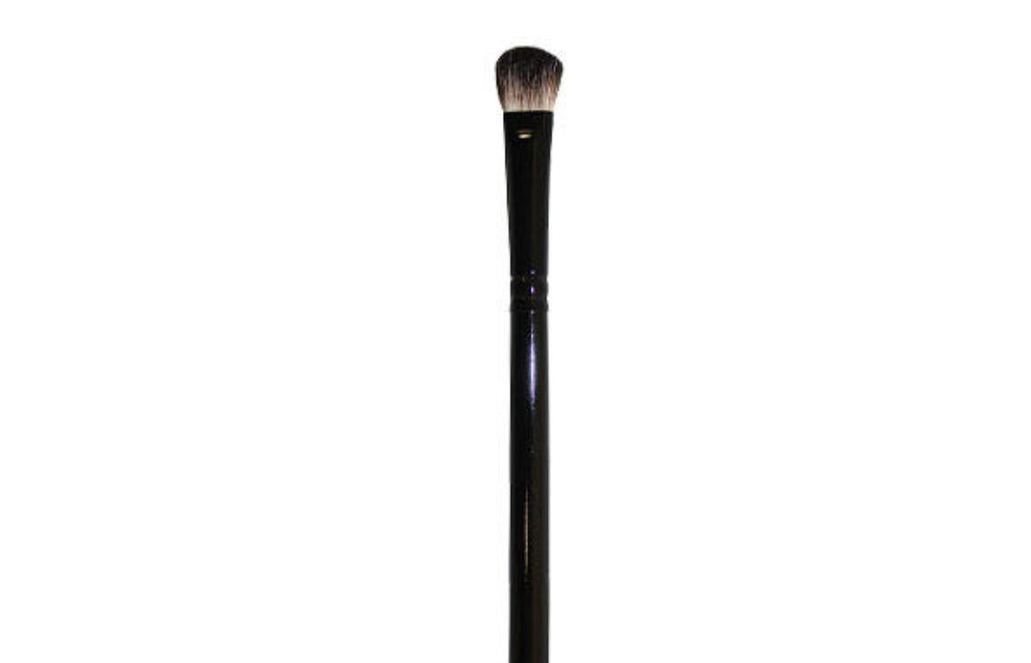 Morphe B84 Oval Shadow Brush